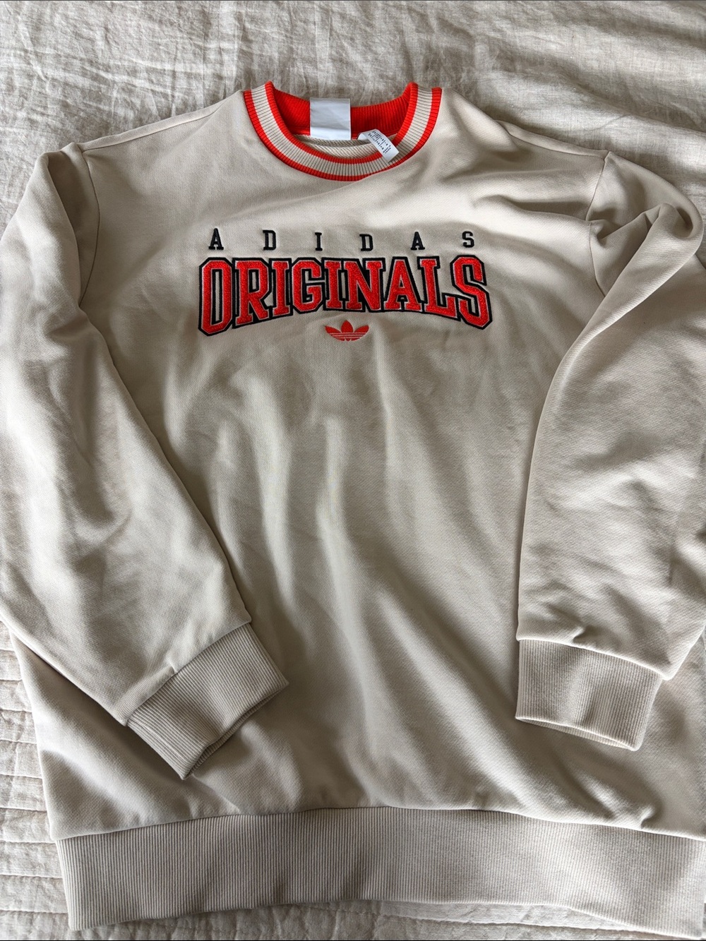 Men’s adidas original casual sports round neck sweatshirt